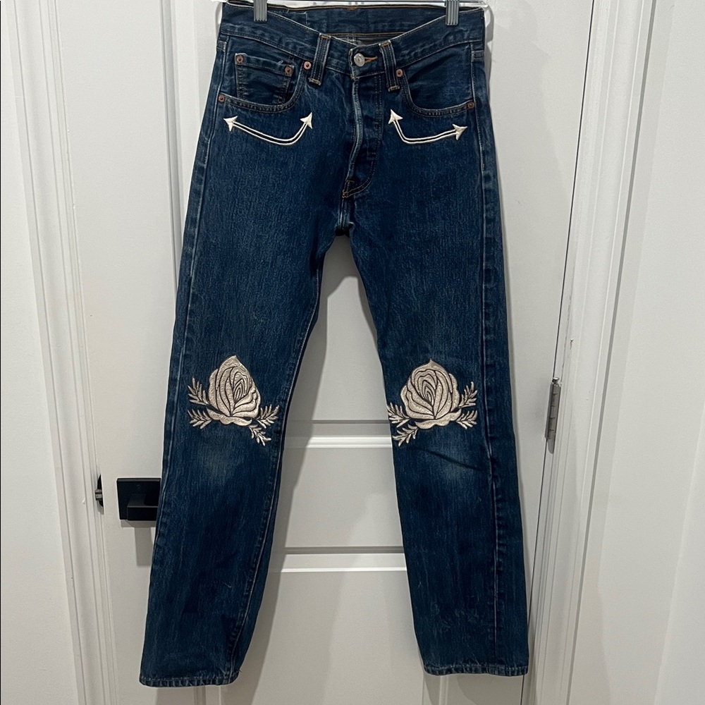 Levi's Dark Blue Straight Leg Jeans with Cream Rose Embroidery
